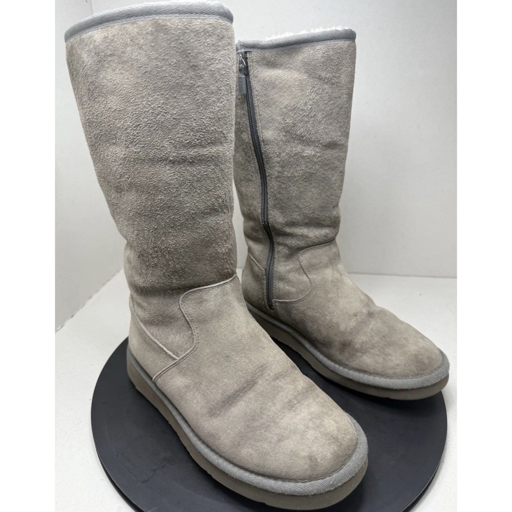 UGG Size 6 Sumner #1005375 Grey Suede Zipper Boots Excellent Condition No Flaws